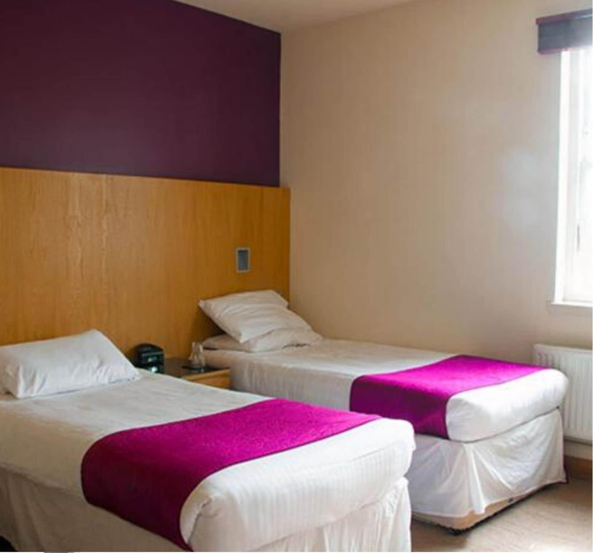 Rooms At 29 Bruce Street Dunfermline Eksteriør bilde