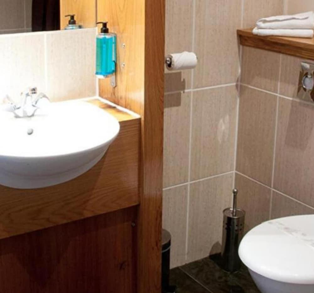 Rooms At 29 Bruce Street Dunfermline Eksteriør bilde